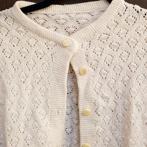 show stopping vintage cream cardigan L